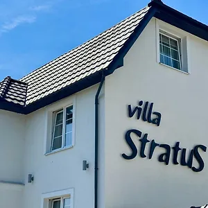 Stratus Bed and breakfast